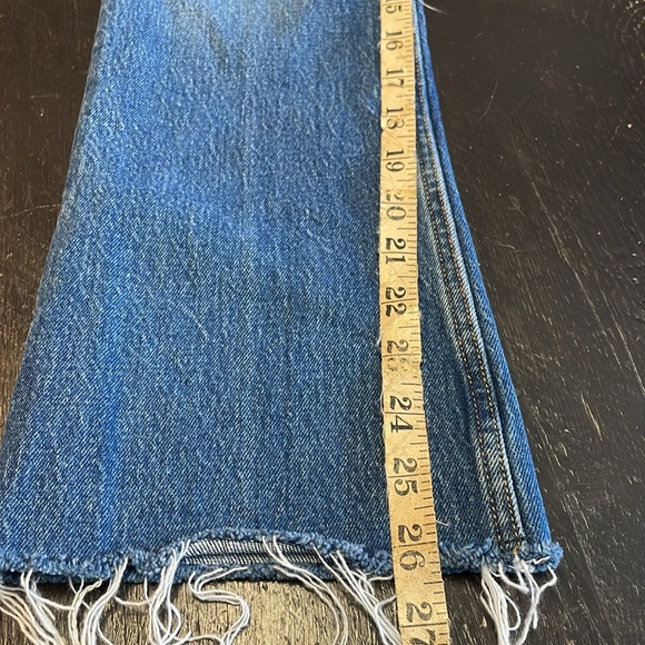 Abercrombie & Fitch The Kick Flare Ultra High Rise Jeans Size 25. - Picture 10 of 12
